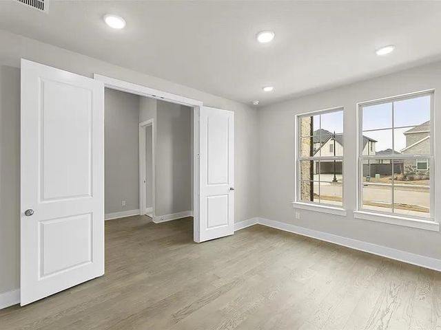 7020 Ladybug Lane, Aubrey, TX 76227