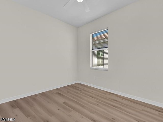 11204 Lakeland CIR, Fort Myers, FL 33913
