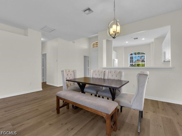 11204 Lakeland CIR, Fort Myers, FL 33913