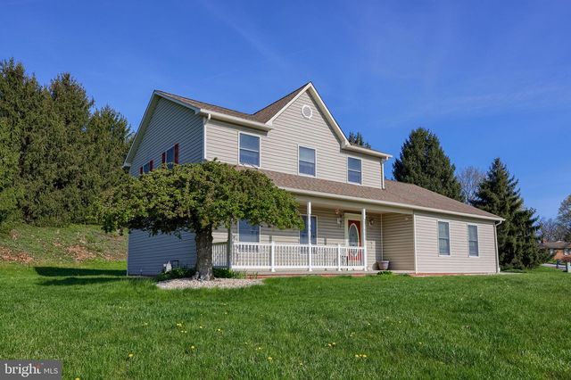 2001 PARKVIEW DR, Red Lion, PA 17356