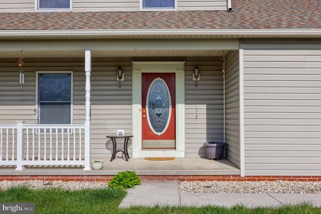 2001 PARKVIEW DR, Red Lion, PA 17356