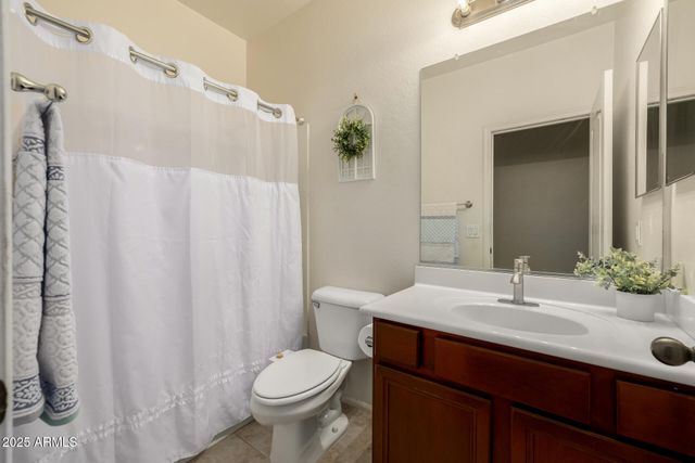 38609 N CAROLINA Avenue, San Tan Valley, AZ 85140