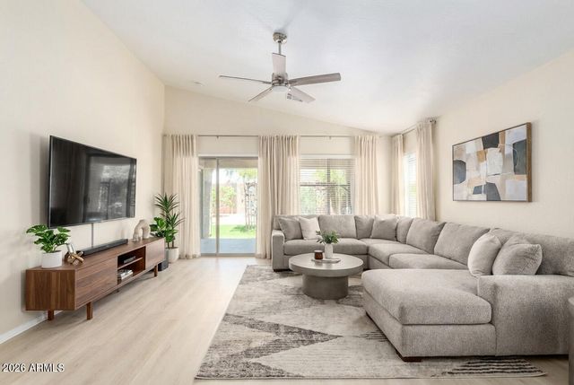 38609 N CAROLINA Avenue, San Tan Valley, AZ 85140