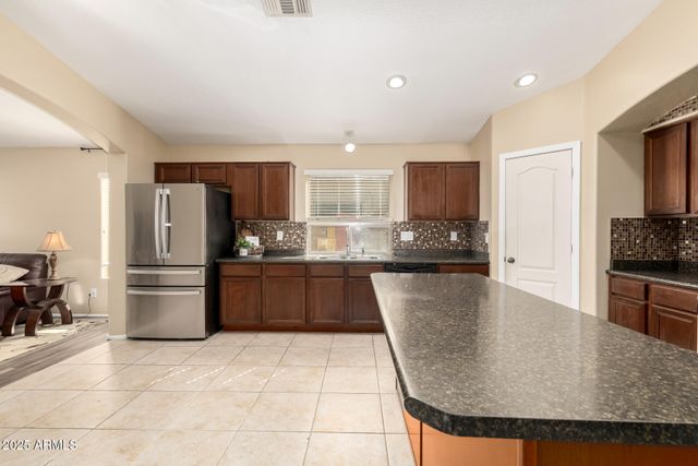 38609 N CAROLINA Avenue, San Tan Valley, AZ 85140