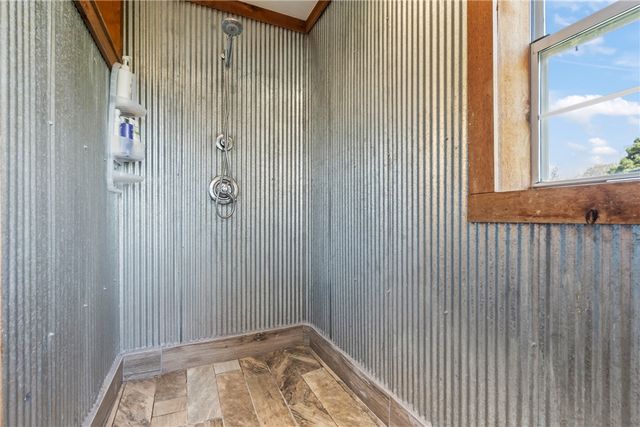 19611 W Nokes Farm Road, Siloam Springs, AR 72761