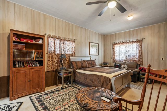 19611 W Nokes Farm Road, Siloam Springs, AR 72761