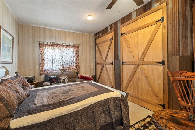 19611 W Nokes Farm Road, Siloam Springs, AR 72761