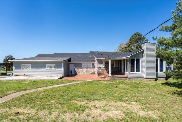 19611 W Nokes Farm Road, Siloam Springs, AR 72761