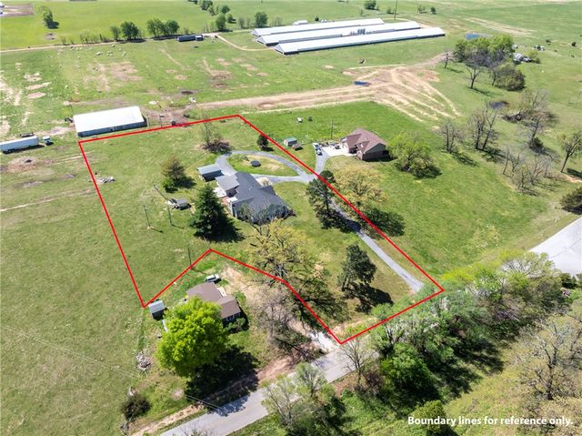 19611 W Nokes Farm Road, Siloam Springs, AR 72761