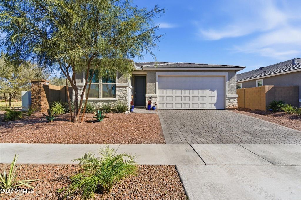 27357 N 178TH Avenue, Surprise, AZ 85387