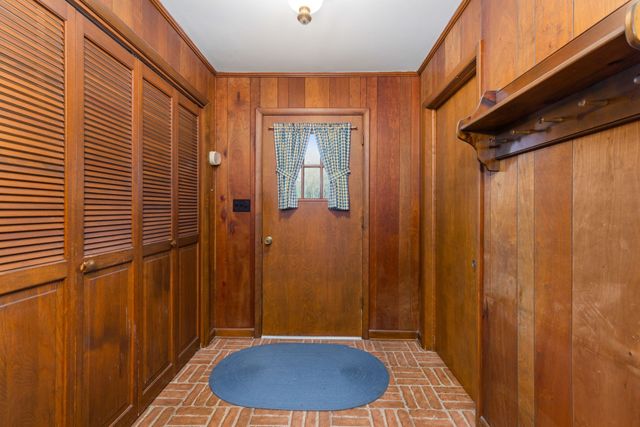 2763 Highway 43, N, Lawrenceburg, TN 38464