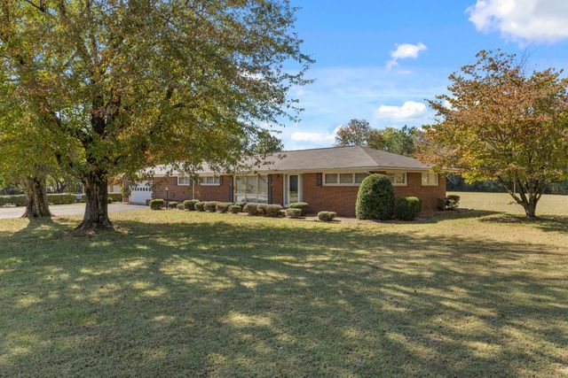 2763 Highway 43, N, Lawrenceburg, TN 38464