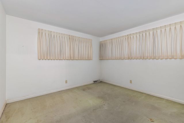 2763 Highway 43, N, Lawrenceburg, TN 38464