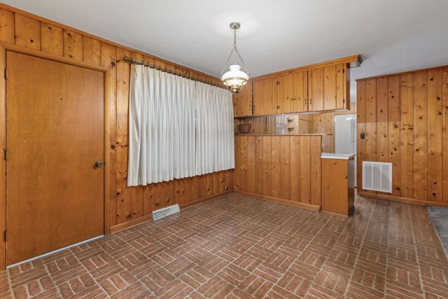 2763 Highway 43, N, Lawrenceburg, TN 38464