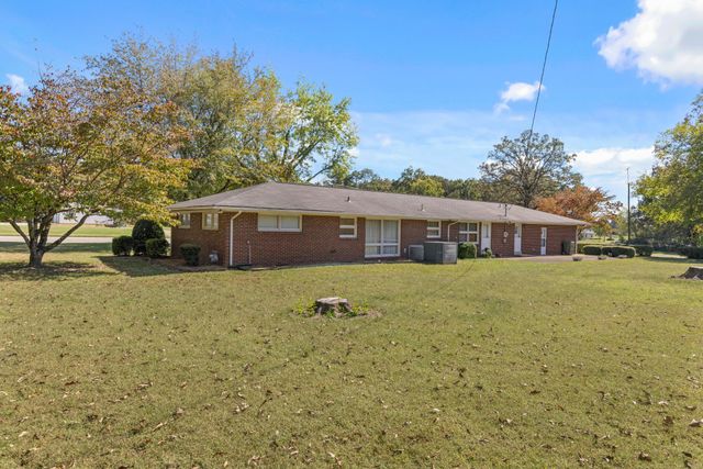2763 Highway 43, N, Lawrenceburg, TN 38464