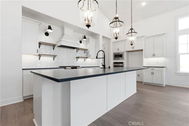 1106 Mazzini Road, Paso Robles, CA 93446