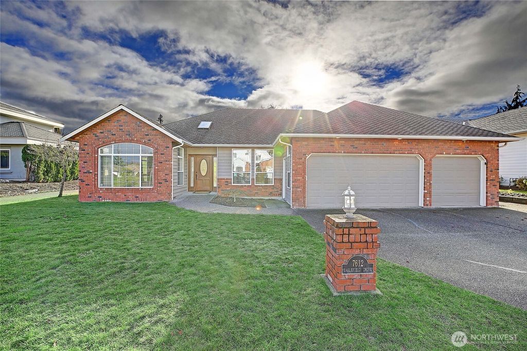 7612 Eaglefield Drive, Arlington, WA 98223