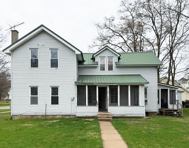 112 W Clinton Street, Augusta Vllg, MI 49012