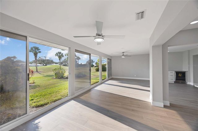 717 CARNOUSTIE TERRACE 9, Venice, FL 34293