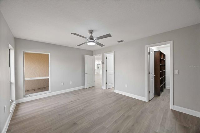 717 CARNOUSTIE TERRACE 9, Venice, FL 34293