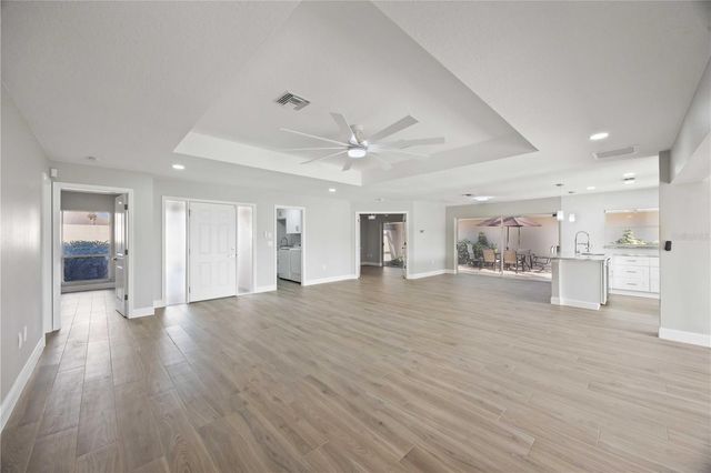 717 CARNOUSTIE TERRACE 9, Venice, FL 34293