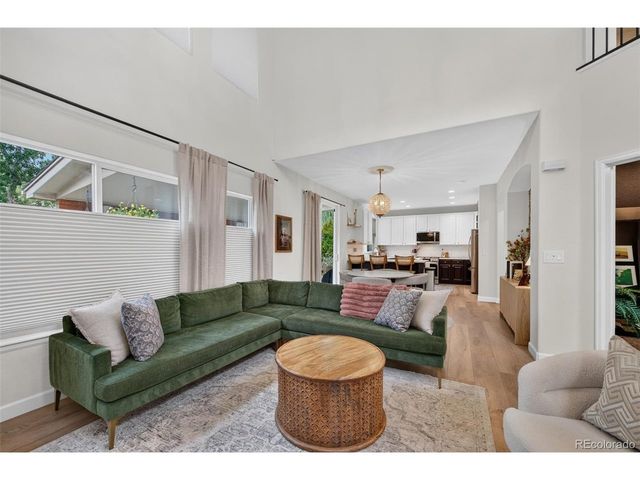 5587 S Gray St, Littleton, CO 80123
