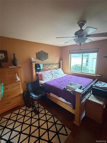 25032 Richard Street, Taylor, MI 48180