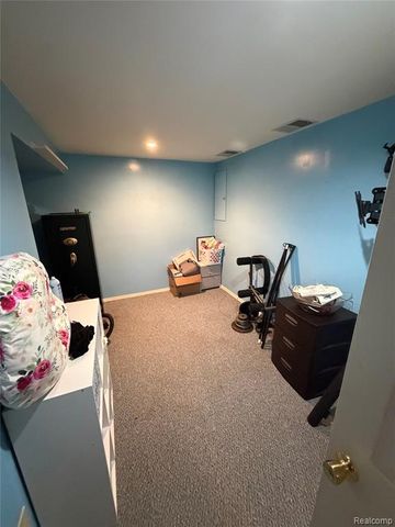 25032 Richard Street, Taylor, MI 48180