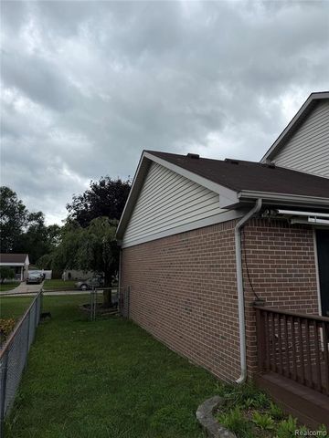 25032 Richard Street, Taylor, MI 48180