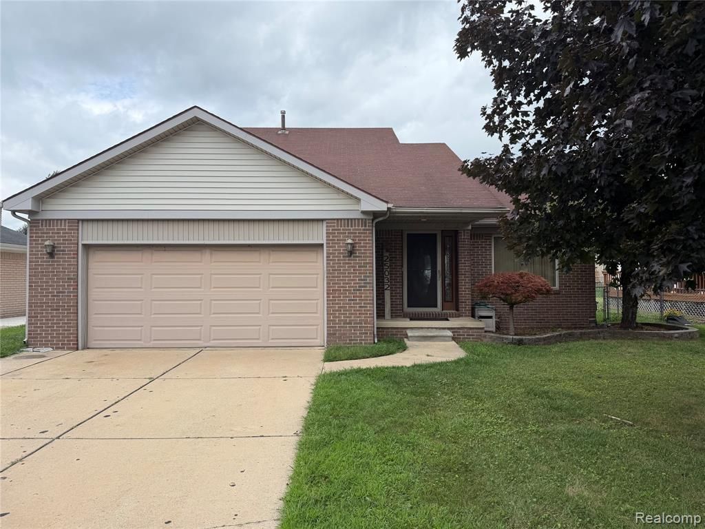 25032 Richard Street, Taylor, MI 48180