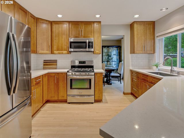 7355 Sw 154TH Ter, Beaverton, OR 97007