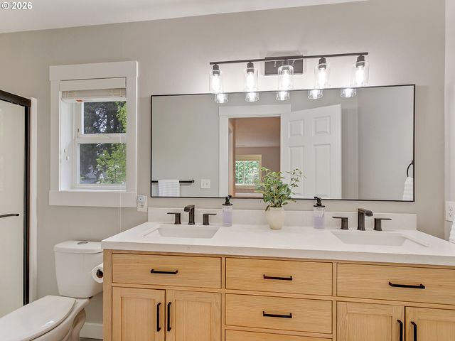 7355 Sw 154TH Ter, Beaverton, OR 97007