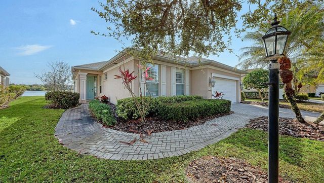 7423 SEA ISLAND LANE, Bradenton, FL 34201