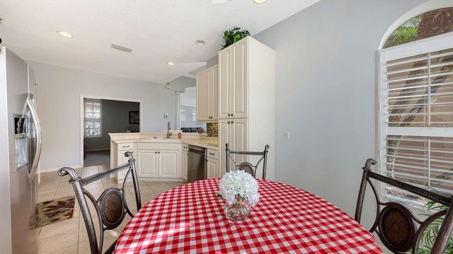 7423 SEA ISLAND LANE, Bradenton, FL 34201