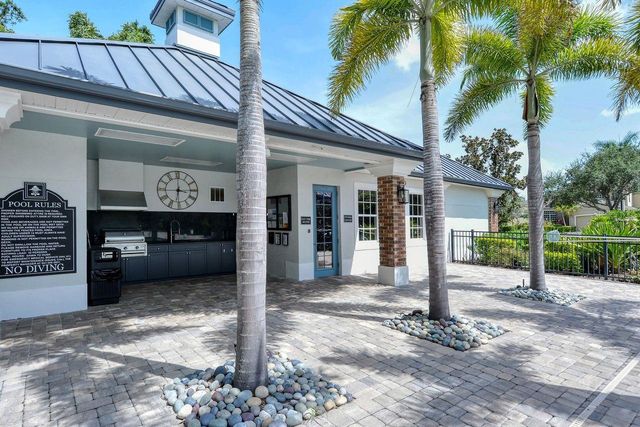 7423 SEA ISLAND LANE, Bradenton, FL 34201