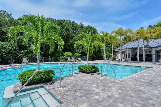 7423 SEA ISLAND LANE, Bradenton, FL 34201