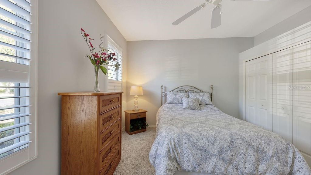 Image 29 of property listing at 7423 SEA ISLAND LANE, Bradenton, FL 34201