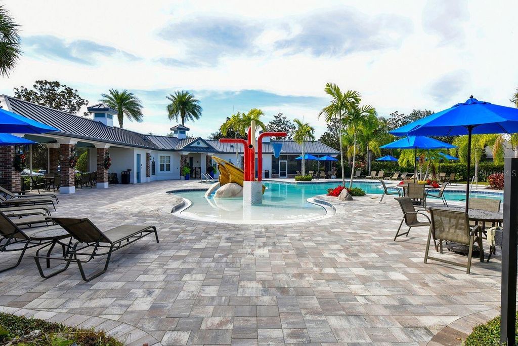 Image 60 of property listing at 7423 SEA ISLAND LANE, Bradenton, FL 34201