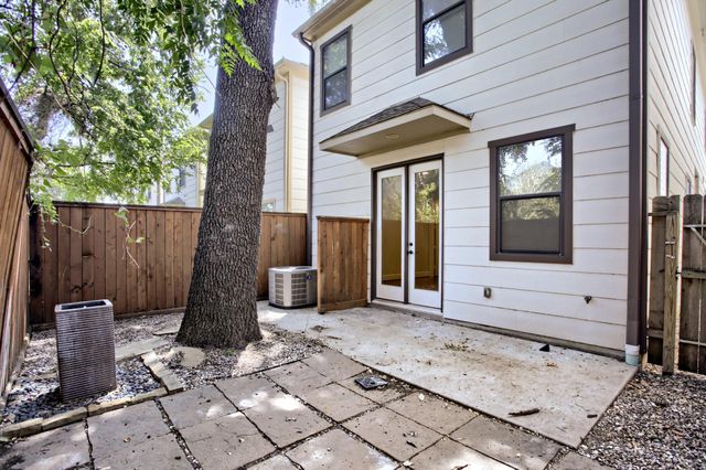 1814 Edwards Street, Houston, TX 77007