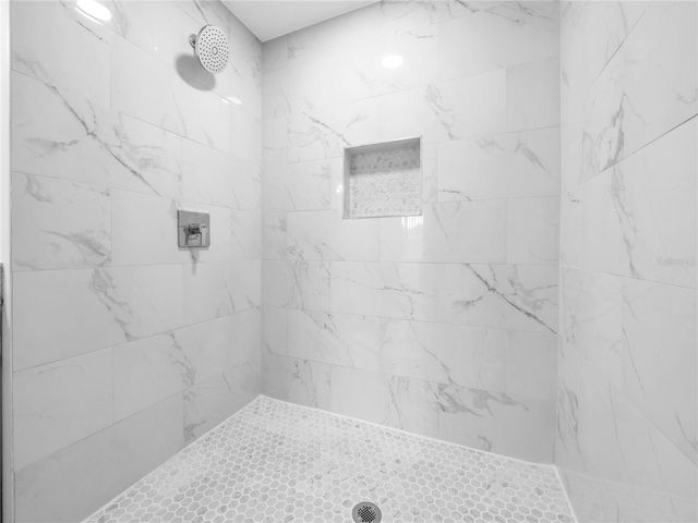 4014 MCLANE DRIVE, Tampa, FL 33610