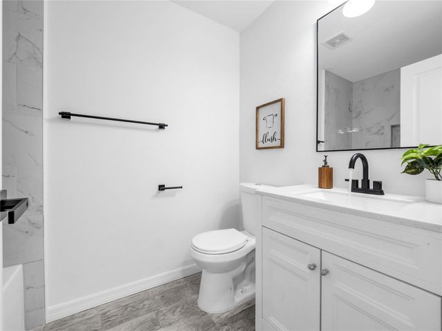 4014 MCLANE DRIVE, Tampa, FL 33610