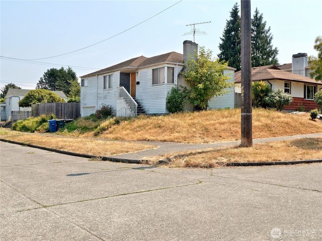 3002 21st Avenue S, Seattle, WA 98144
