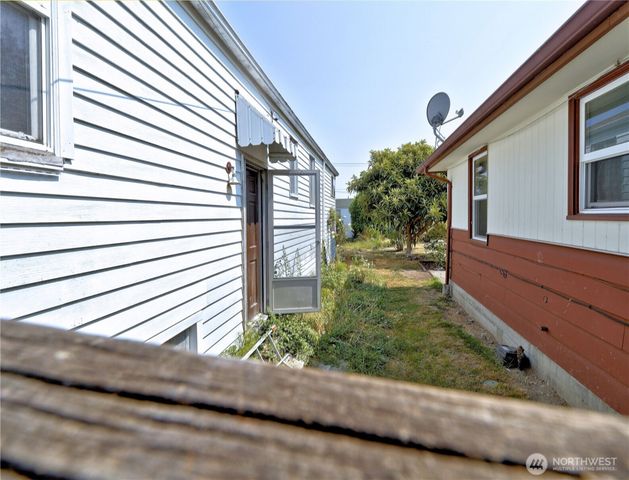 3002 21st Avenue S, Seattle, WA 98144