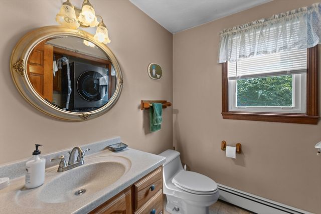 515 Prospect St, West Boylston, MA 01583