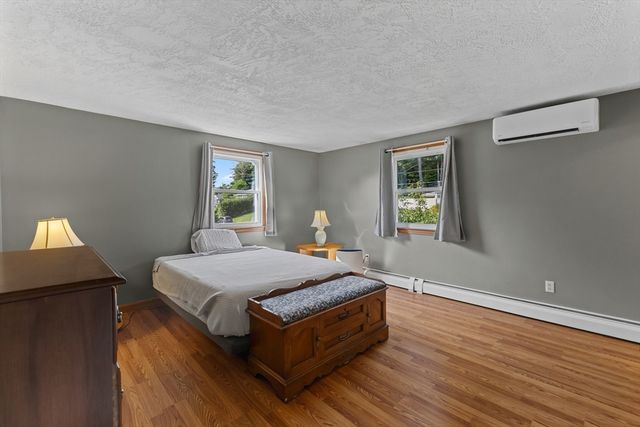 515 Prospect St, West Boylston, MA 01583