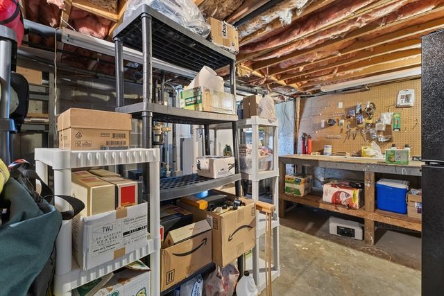 515 Prospect St, West Boylston, MA 01583