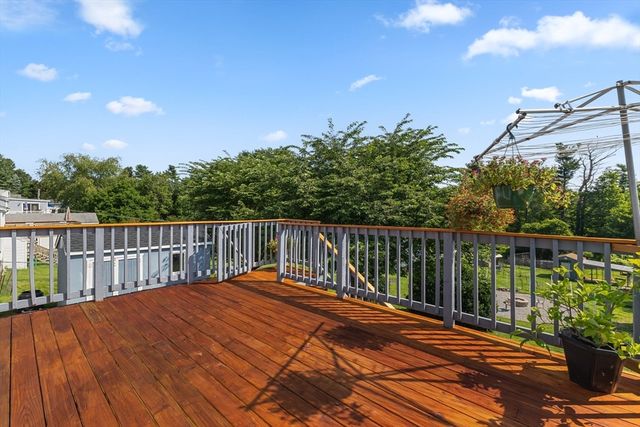 515 Prospect St, West Boylston, MA 01583