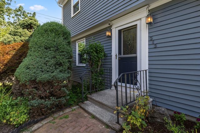515 Prospect St, West Boylston, MA 01583