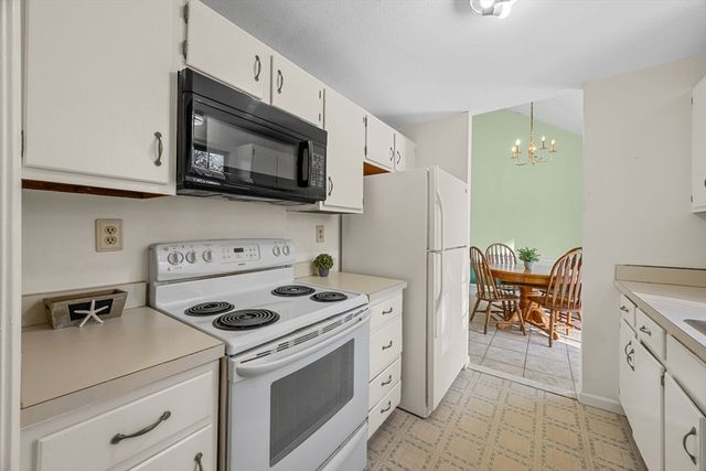 45 Miriah Dr 45, Yarmouth, MA 02675