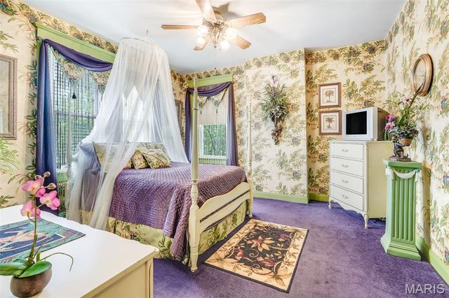 842 Lewis Avenue, Wood River, IL 62095